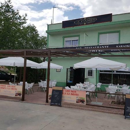 Hostal La Pared Torres de la Alameda Εξωτερικό φωτογραφία
