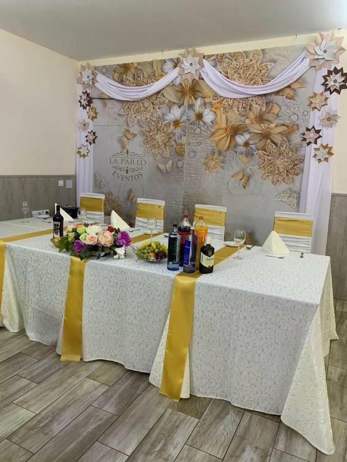 Hostal La Pared Torres de la Alameda Εξωτερικό φωτογραφία